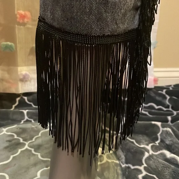 Nasty Gal Fringe Cropped High Waisted Jeans - Picture 8 of 13